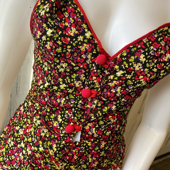 Cute Floral Sweetheart Neckline Dress - Picture 3 of 8